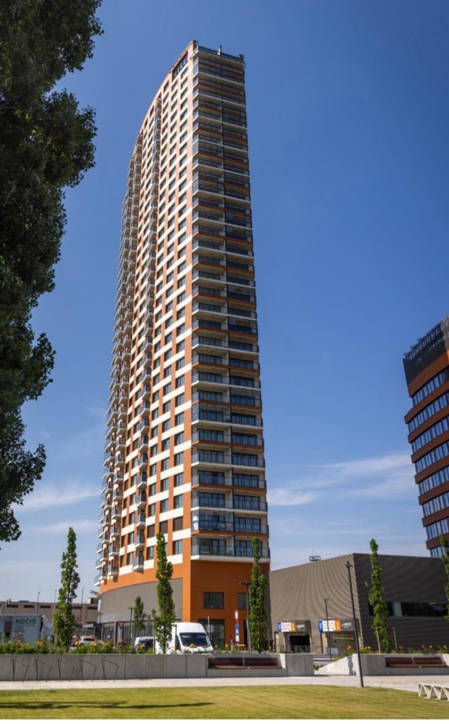 Klinger Apartment บราติสลาวา ภายนอก รูปภาพ